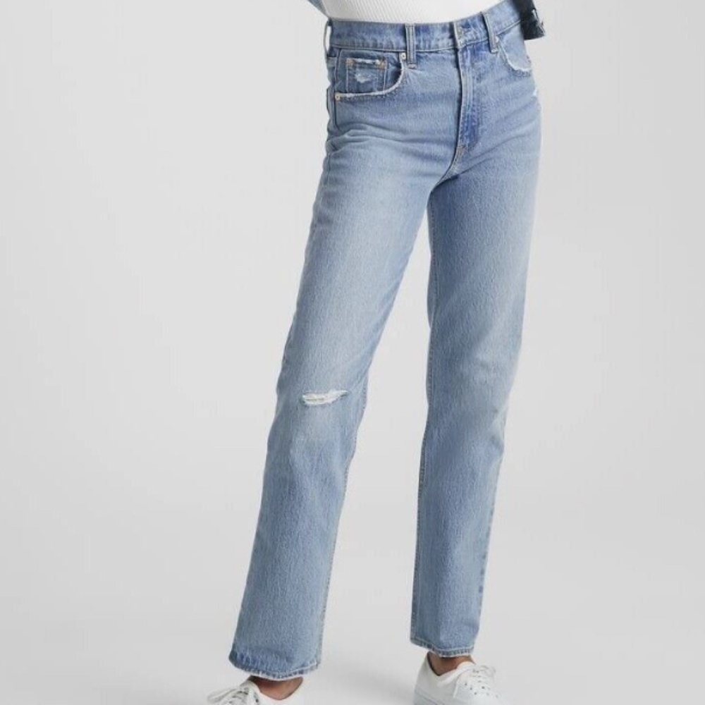 GAP High Rise Distressed Cheeky Straight Jeans